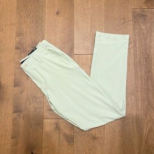 Under Armour Golf Pants Men’s 30/32 Khaki Straight